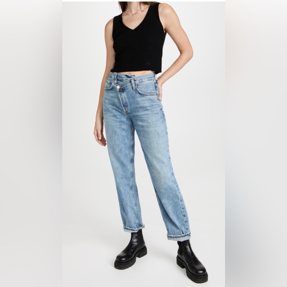 NWT Criss Cross Upsized Jean